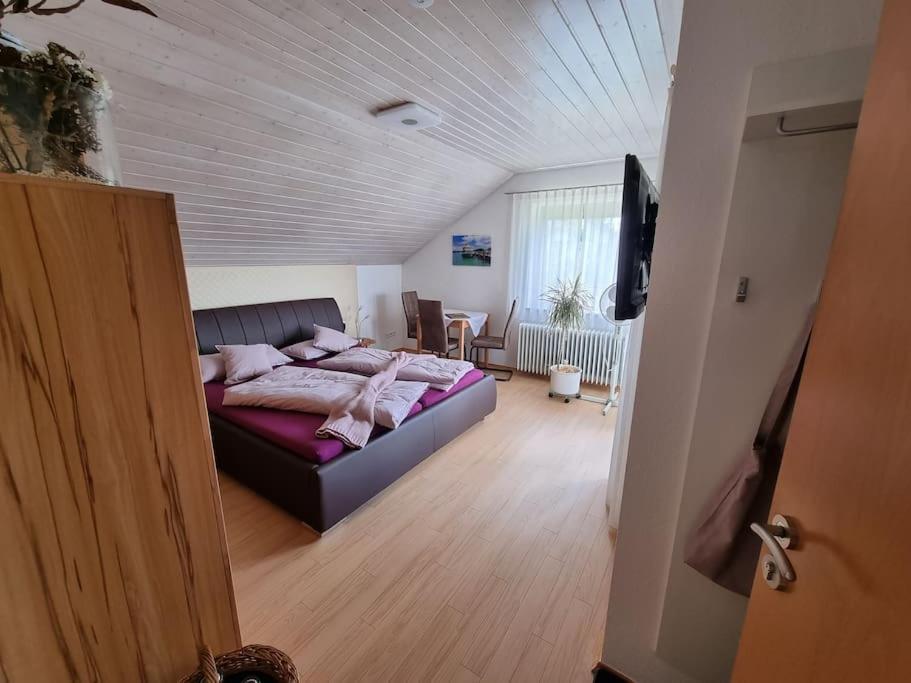Ferienwohnung Seeblick Пфуллендорф Экстерьер фото